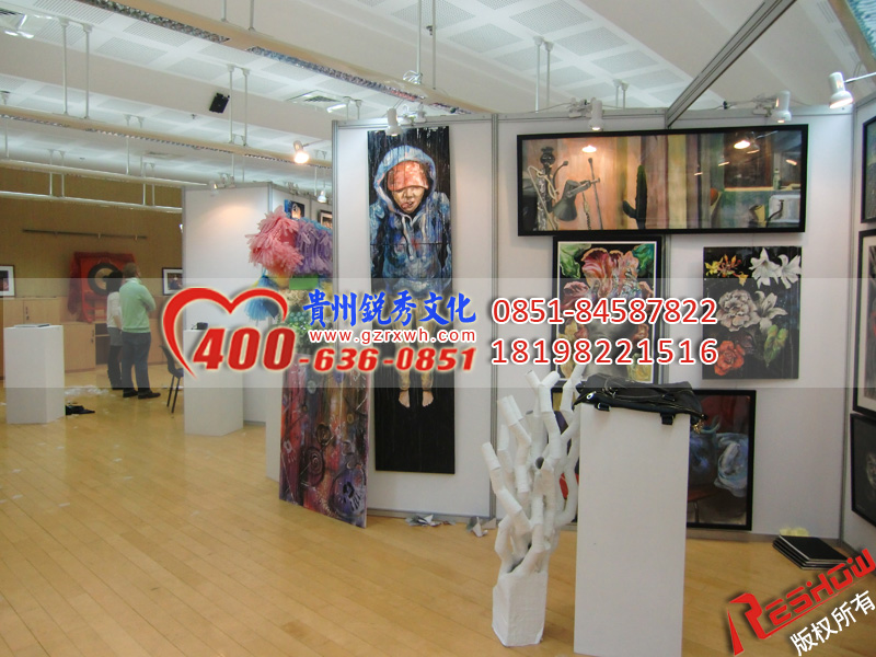 貴陽畫展布置公(gōng)司及挂畫闆租賃